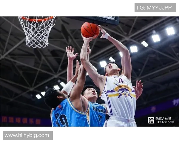 重庆篮球队中路突破革新引领战术变革助力球队崛起 重庆篮球队中路突破革新引领战术变革助力球队崛起